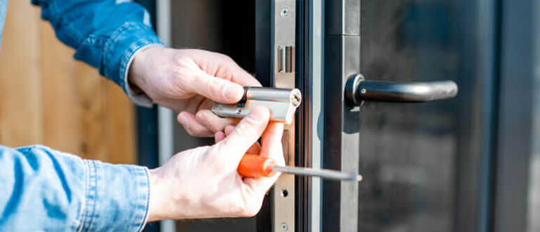 Commercial Locksmith Bonadelle Ranchos-Madera Ranchos